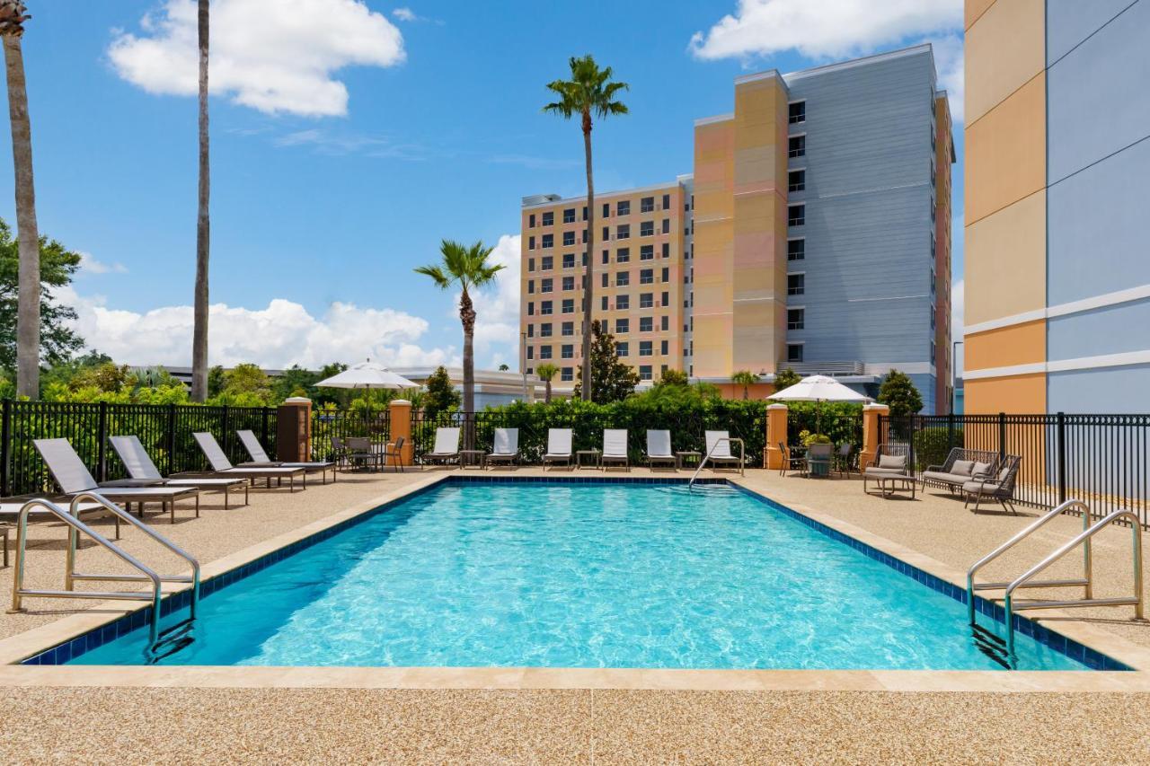 Hyatt Place Across From Universal Orlando Resort Екстериор снимка